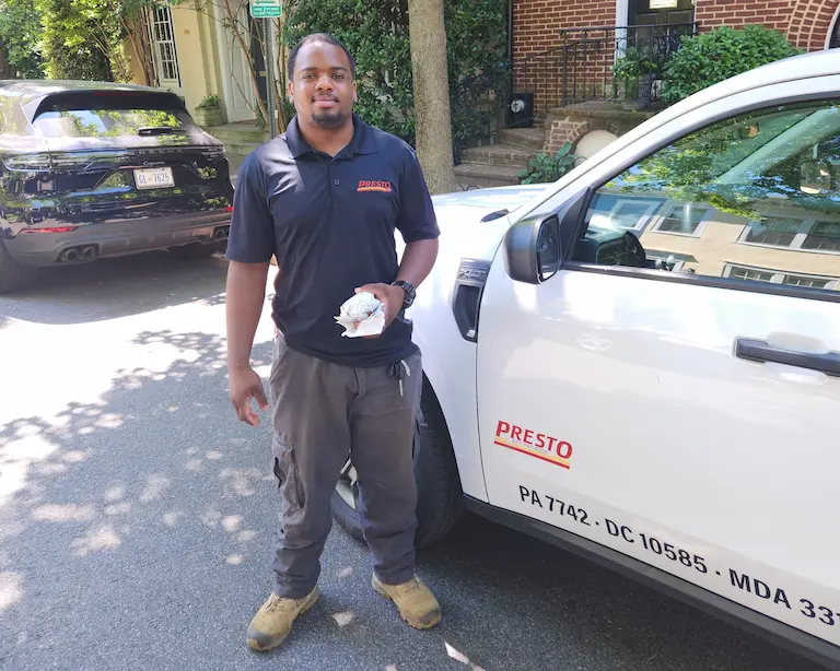 presto pest control technician